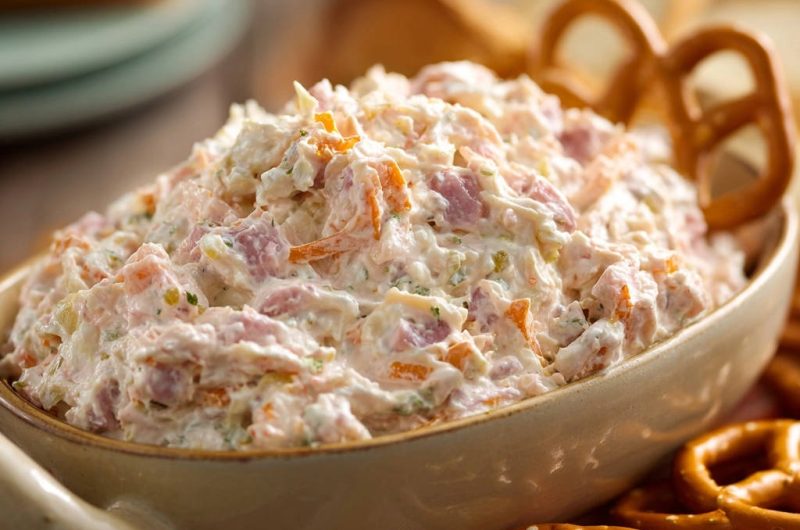 Cremiger Schinken-Karotten-Dip