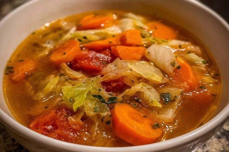 Herzhafter Kraut-Gemüseeintopf