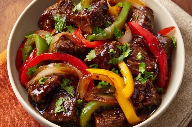 Glasiertes Rindfleisch mit Paprika