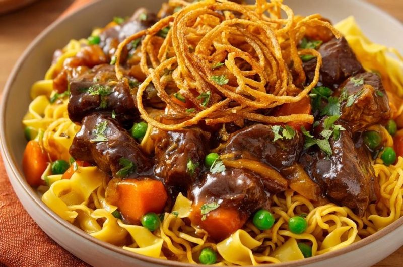 Asiatisches Rindfleisch-Nudel-Curry