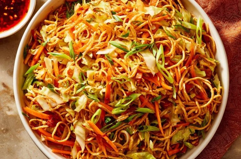 Knuspriges Gemüse-Chow Mein