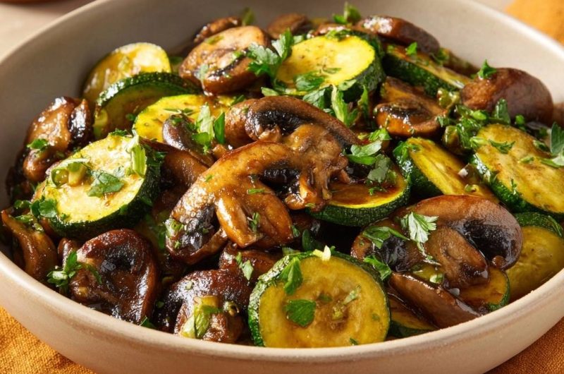 Zucchini-Champignon-Pfanne