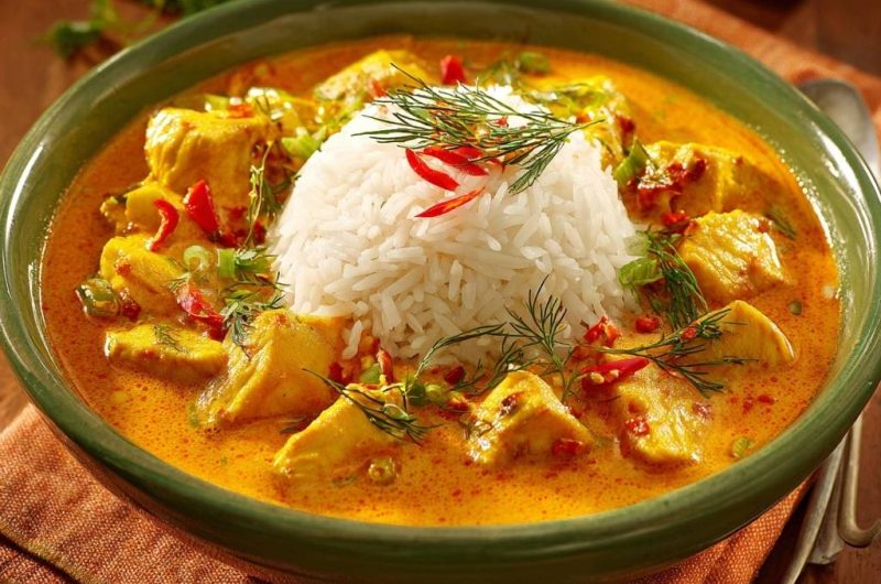 Cremiges Gelbes Hähnchen-Curry