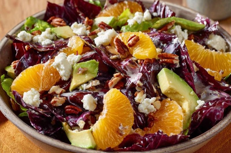 Radicchio-Orangen-Avocado-Salat