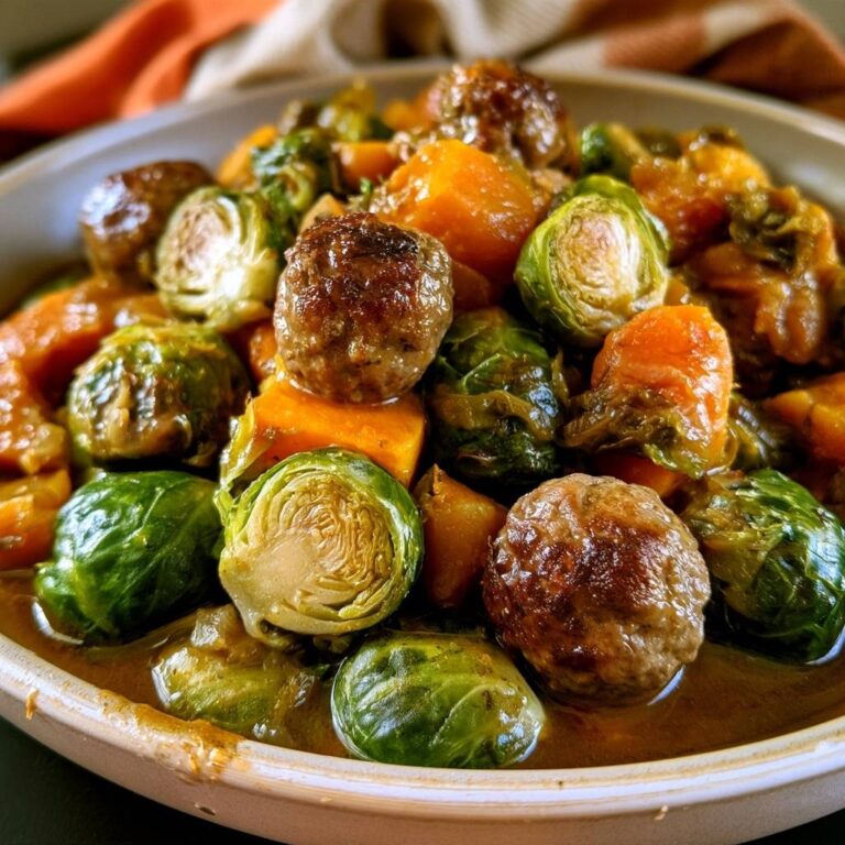Kürbis-Rosenkohl-Eintopf mit Rinderhackbällchen